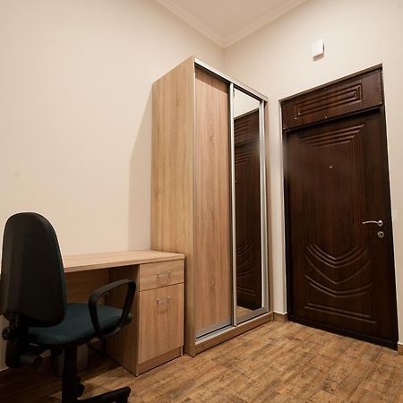 Wonderful Flat On City Center Uzhhorod Exterior photo