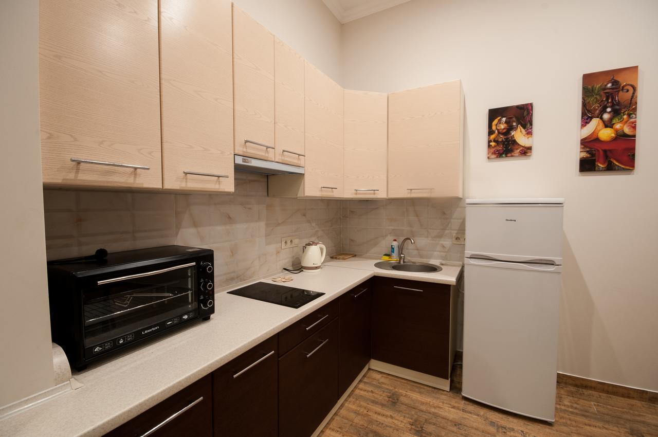 Wonderful Flat On City Center Uzhhorod Exterior photo
